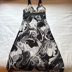 Y2K Step In Style Black & White Floral Midi Dress Medium Going Out Party Casual